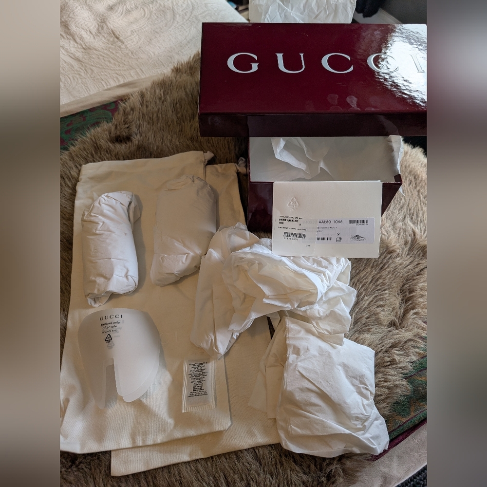 Gucci Maroon Shoe Box